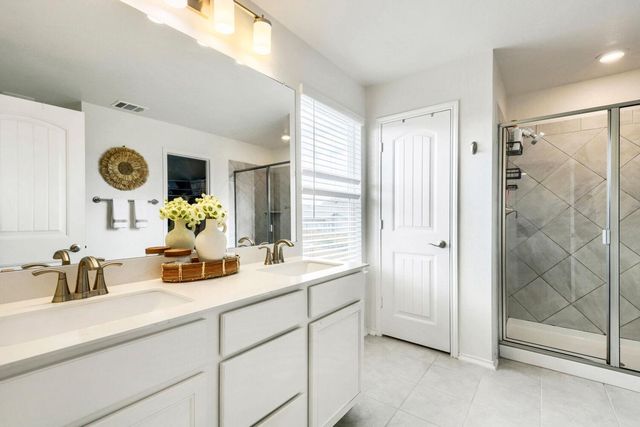 6504 Albany Sleigh DR, Del Valle, TX 78617