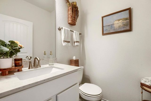 6504 Albany Sleigh DR, Del Valle, TX 78617