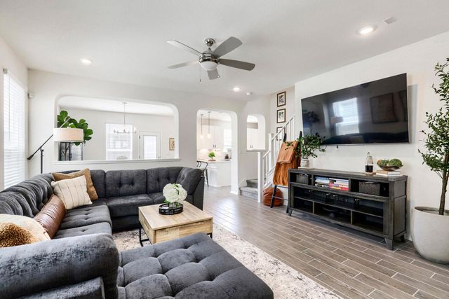 6504 Albany Sleigh DR, Del Valle, TX 78617