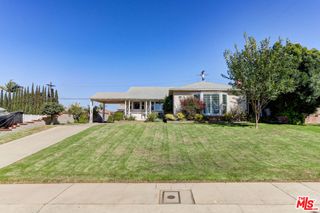 8008 El Manor Avenue, Los Angeles, CA 90045