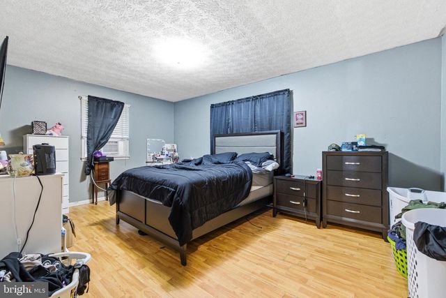 320 WILLOW ST, Luray, VA 22835