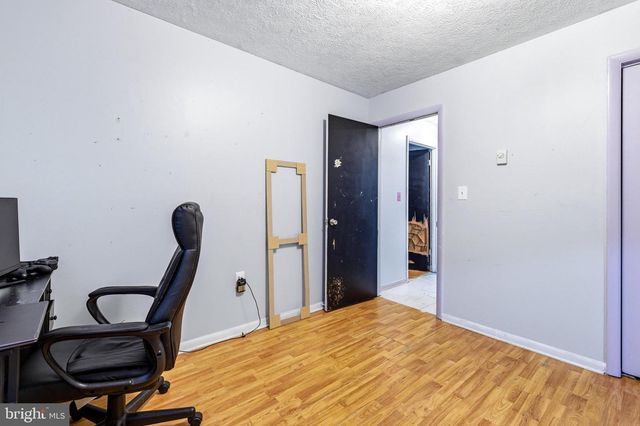 320 WILLOW ST, Luray, VA 22835