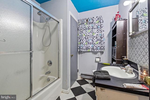 320 WILLOW ST, Luray, VA 22835