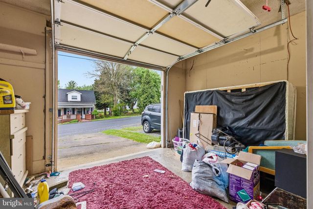 320 WILLOW ST, Luray, VA 22835
