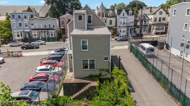 15 Taylor St, Newark City, NJ 07104