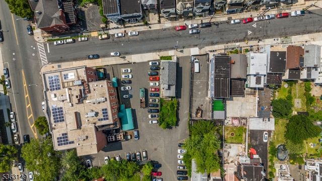 15 Taylor St, Newark City, NJ 07104