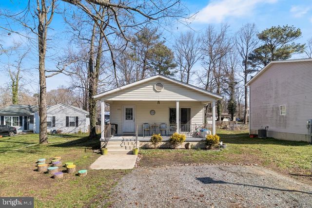 323 LAUREL DR, Lusby, MD 20657