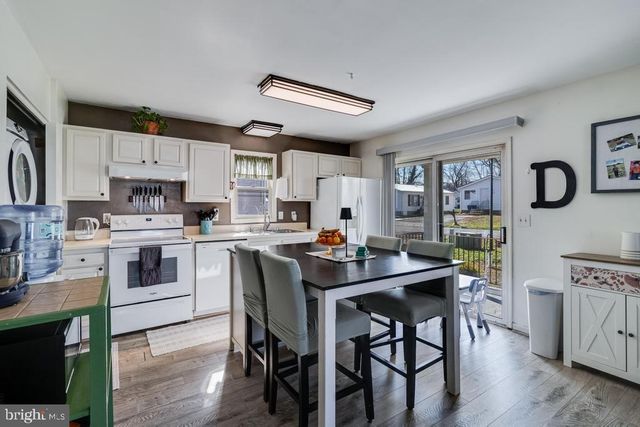 323 LAUREL DR, Lusby, MD 20657