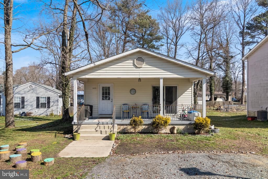 323 LAUREL DR, Lusby, MD 20657