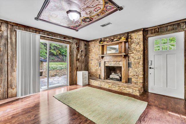 3125 Forest Acre TRL, Salem, VA 24153