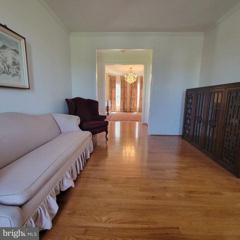 811 LAMOKA DR, Odenton, MD 21113