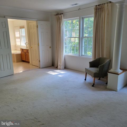 811 LAMOKA DR, Odenton, MD 21113