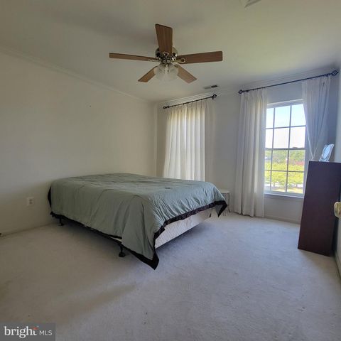 811 LAMOKA DR, Odenton, MD 21113