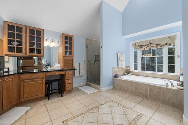 220 Moosehorn Road, East Greenwich, RI 02818