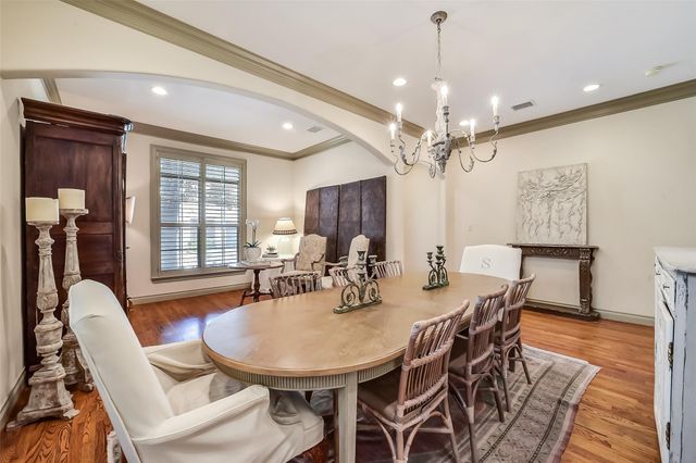 7615 E Jordan Cove, Houston, TX 77055