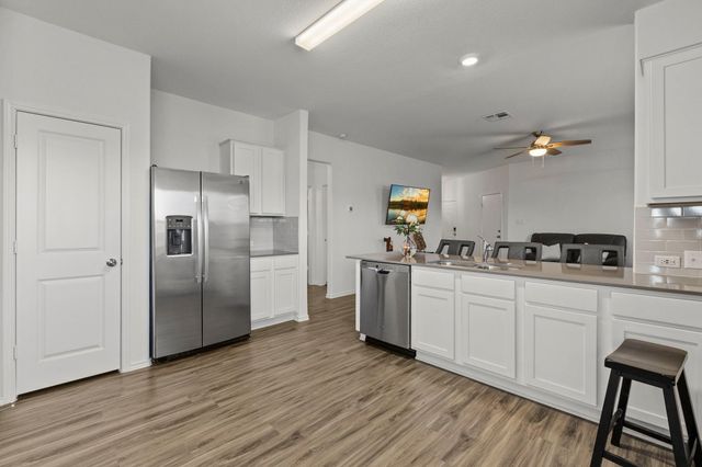 200 High Plains PASS, Liberty Hill, TX 78642