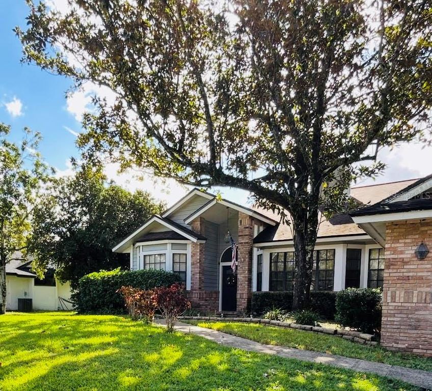 1014 WILLA LAKE CIRCLE, Oviedo, FL 32765