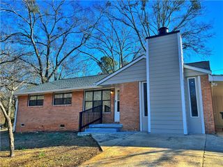 3881 Pin Oak Circle, Atlanta, GA 30340