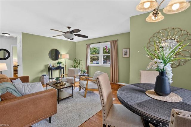 130 Albany DR, Hampton, VA 23666