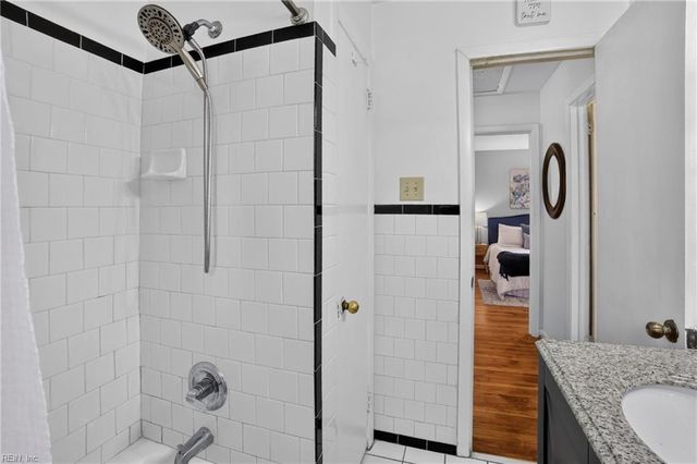 130 Albany DR, Hampton, VA 23666