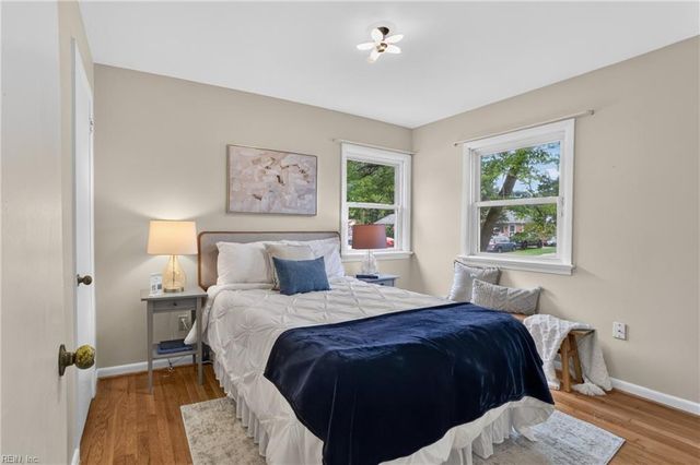 130 Albany DR, Hampton, VA 23666