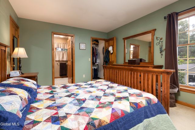 13 Sugar Pine Road, Queensbury, NY 12804