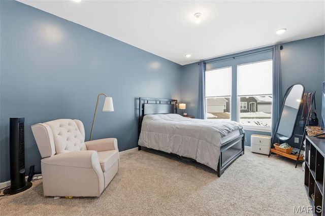 138 Rhythm Point Drive, St Peters, MO 63376