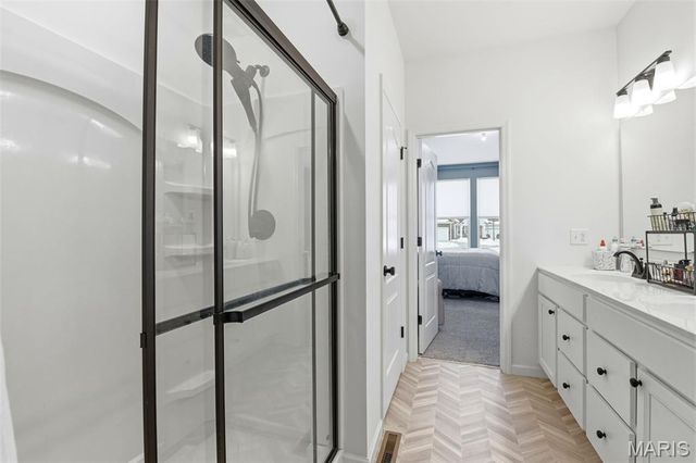 138 Rhythm Point Drive, St Peters, MO 63376