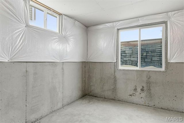 138 Rhythm Point Drive, St Peters, MO 63376