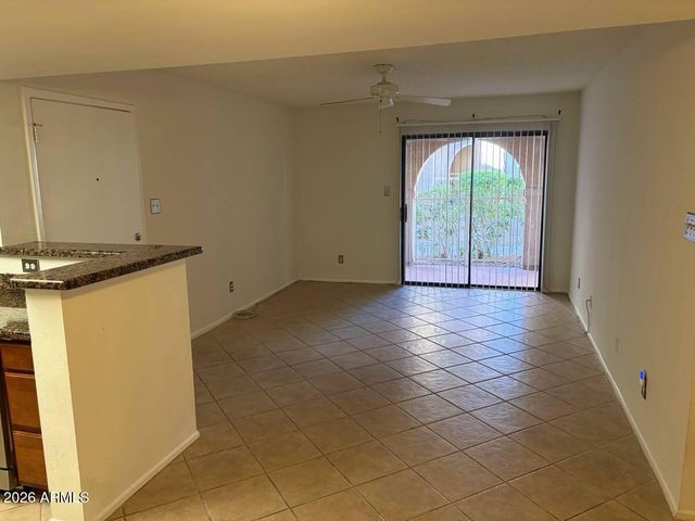 5757 W EUGIE Avenue 1030, Glendale, AZ 85304