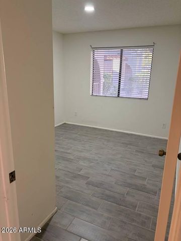 5757 W EUGIE Avenue 1030, Glendale, AZ 85304