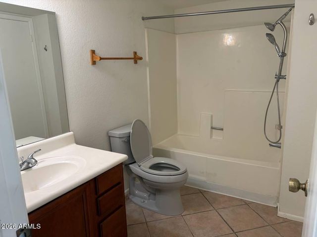 5757 W EUGIE Avenue 1030, Glendale, AZ 85304