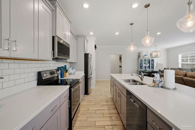 6599 Carlinga Dr, Perdido Key, FL 32507