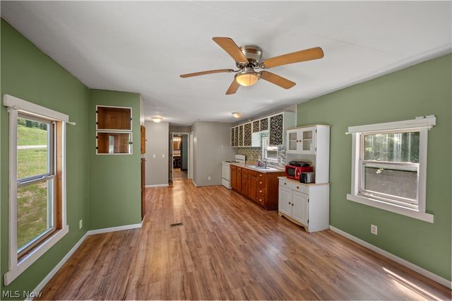 26601 Huckleberry Road, Coolville, OH 45723