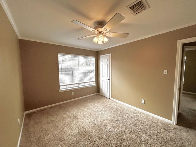 14339 Fair Knoll Way, Houston, TX 77062