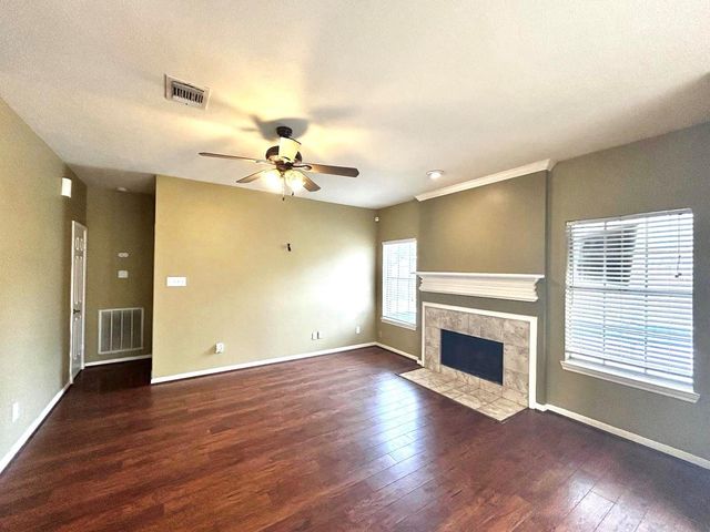 14339 Fair Knoll Way, Houston, TX 77062