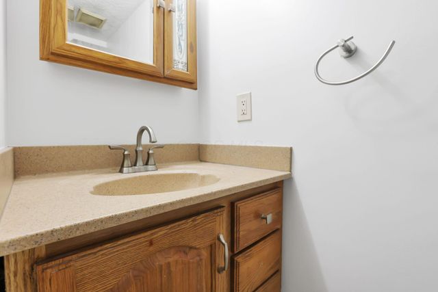 4269 Hanging Rock Court, Columbus, OH 43230