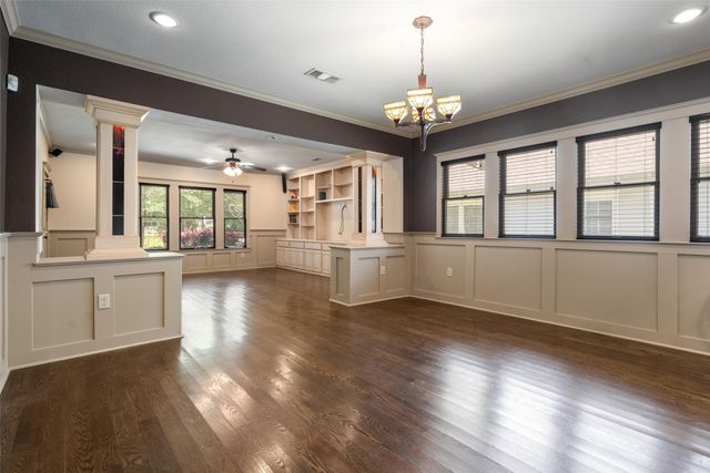 422 S Winnetka Avenue, Dallas, TX 75208