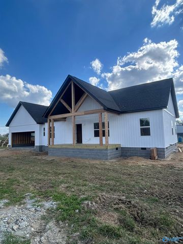 40 Road 9116, Fort Payne, AL 35967