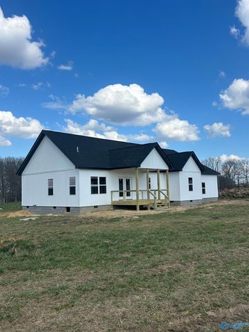 40 Road 9116, Fort Payne, AL 35967