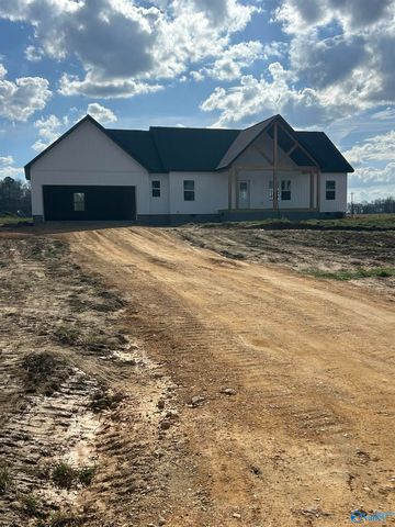 40 Road 9116, Fort Payne, AL 35967