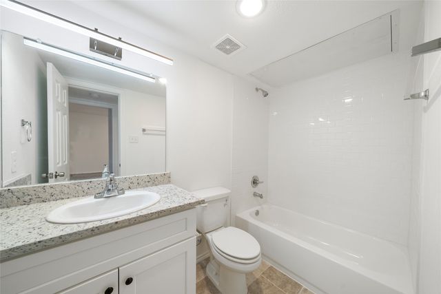 11232 Park Central Place C, Dallas, TX 75230