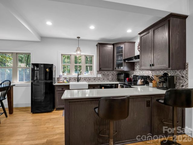 126 Swans Way W, Lake Lure, NC 28746
