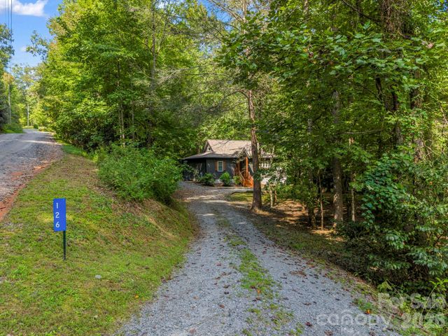 126 Swans Way W, Lake Lure, NC 28746