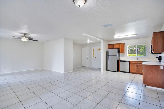 10853 WILLIAM AND MARY COURT, Orlando, FL 32821