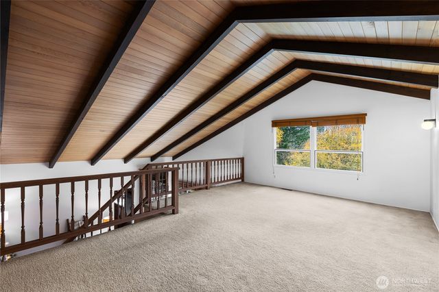 16521 NE 1st Place, Bellevue, WA 98008