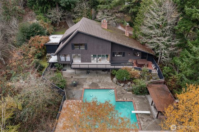 16521 NE 1st Place, Bellevue, WA 98008