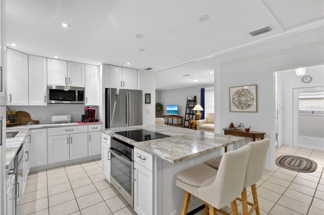 521 EL PRADO, North Port, FL 34287