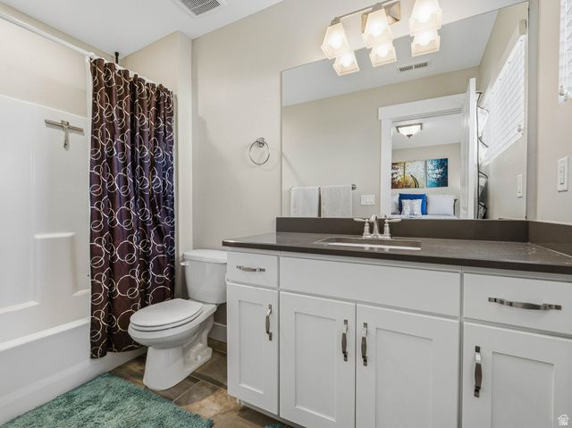 7170 N HONEY FIELD WAY, Eagle Mountain, UT 84005