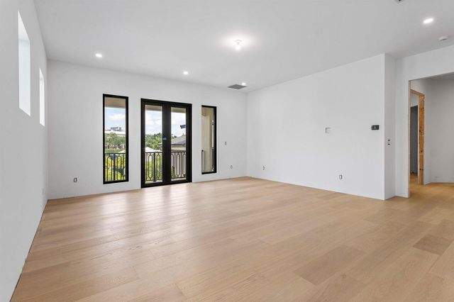 298 NE 8th Street, Boca Raton, FL 33432